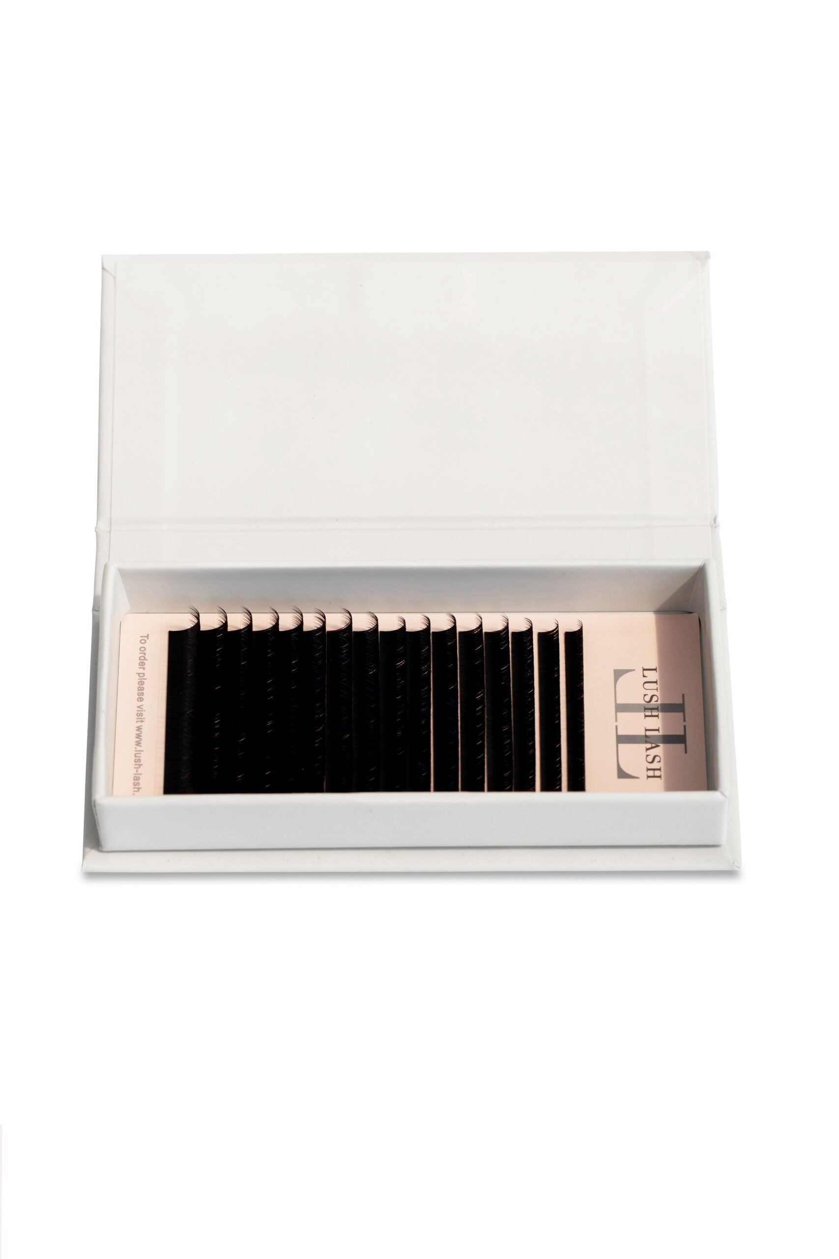 0.15 Classic Lashes - MIXED image 0