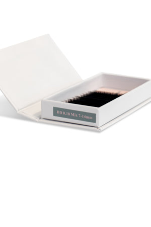 0.10 Classic Lashes - MIXED image 2