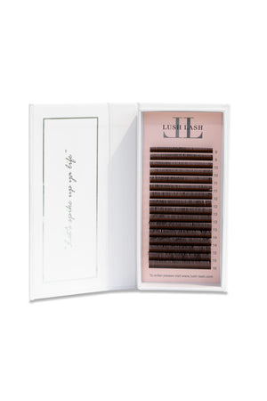 Fluffy Spike lash extensions image 2